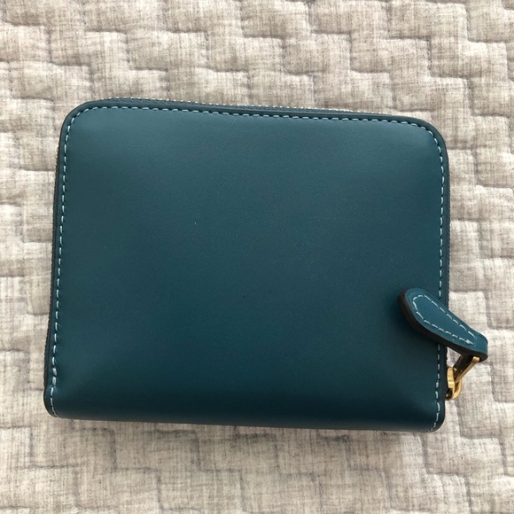 Coach NY billfold wallet - Picture 6 of 7